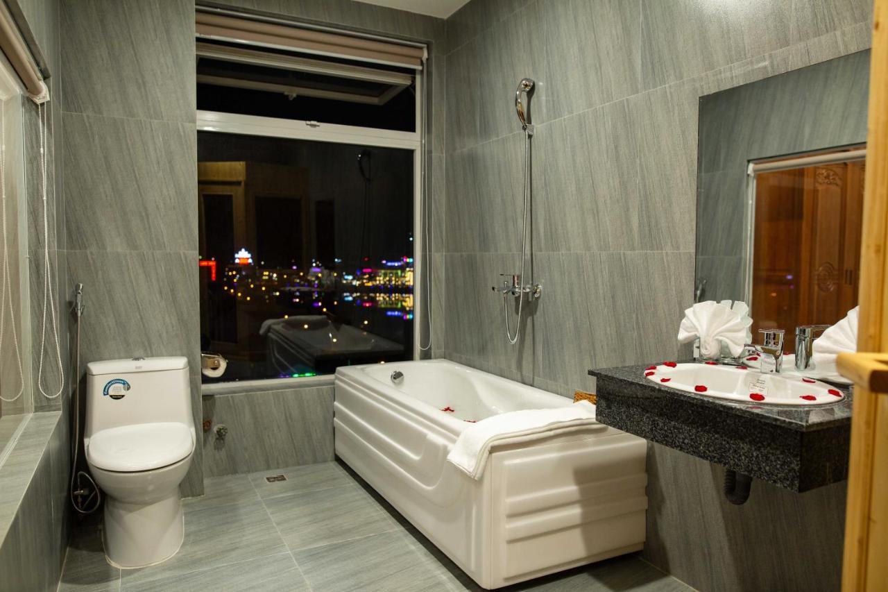 Thanh Van Hotel Quy Nhơn Kültér fotó